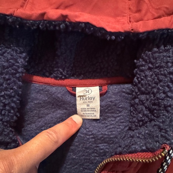 Hurley Men's Colorblock Sherpa Lined Hooded Pullover Jacket Burgundy Navy Size M - Picture 2 of 6